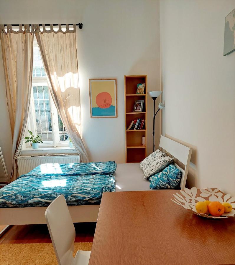Cozy Studio In Vinohrady Прага Экстерьер фото